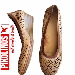 Pikolinos Trento Leather Wedges
